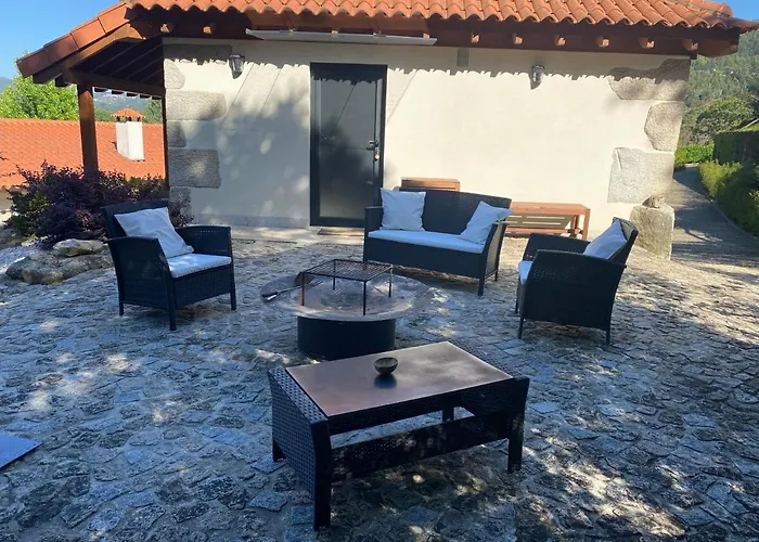 Ferienhaus Quinta Da Vinha Do Souto Arouca